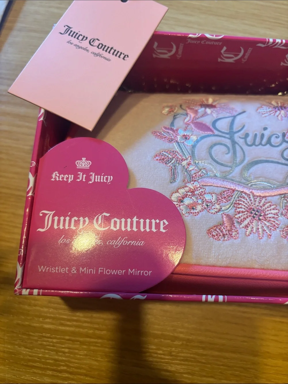 Juicy couture wristlet and cute mirror